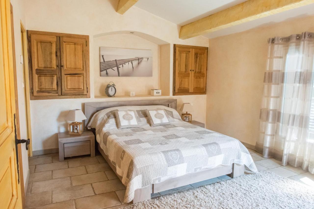 Chateau De Sainte Croix Carcès Esterno foto